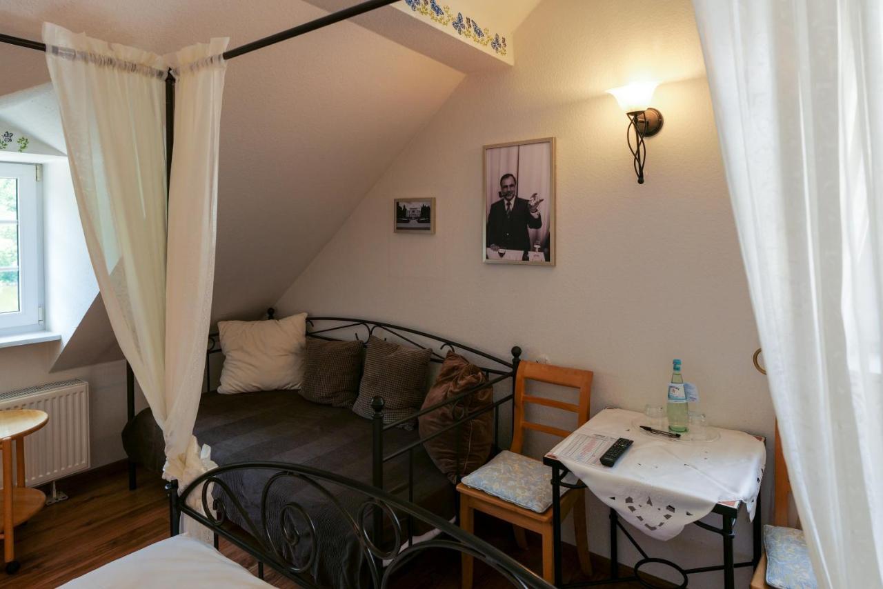 Hotel Alte Buergermeisterei เอดิเกอร์-เอลเลอร์ ภายนอก รูปภาพ