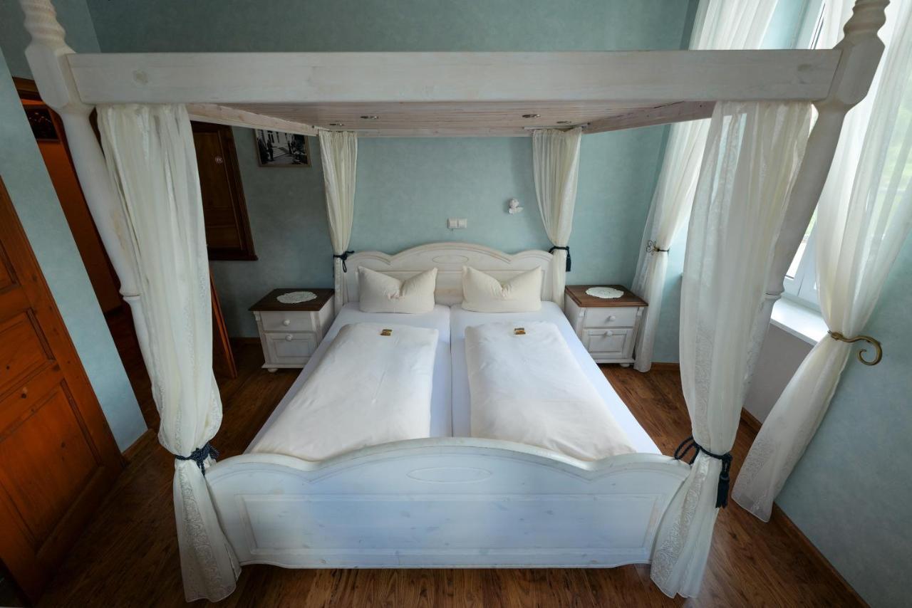 Hotel Alte Buergermeisterei เอดิเกอร์-เอลเลอร์ ภายนอก รูปภาพ